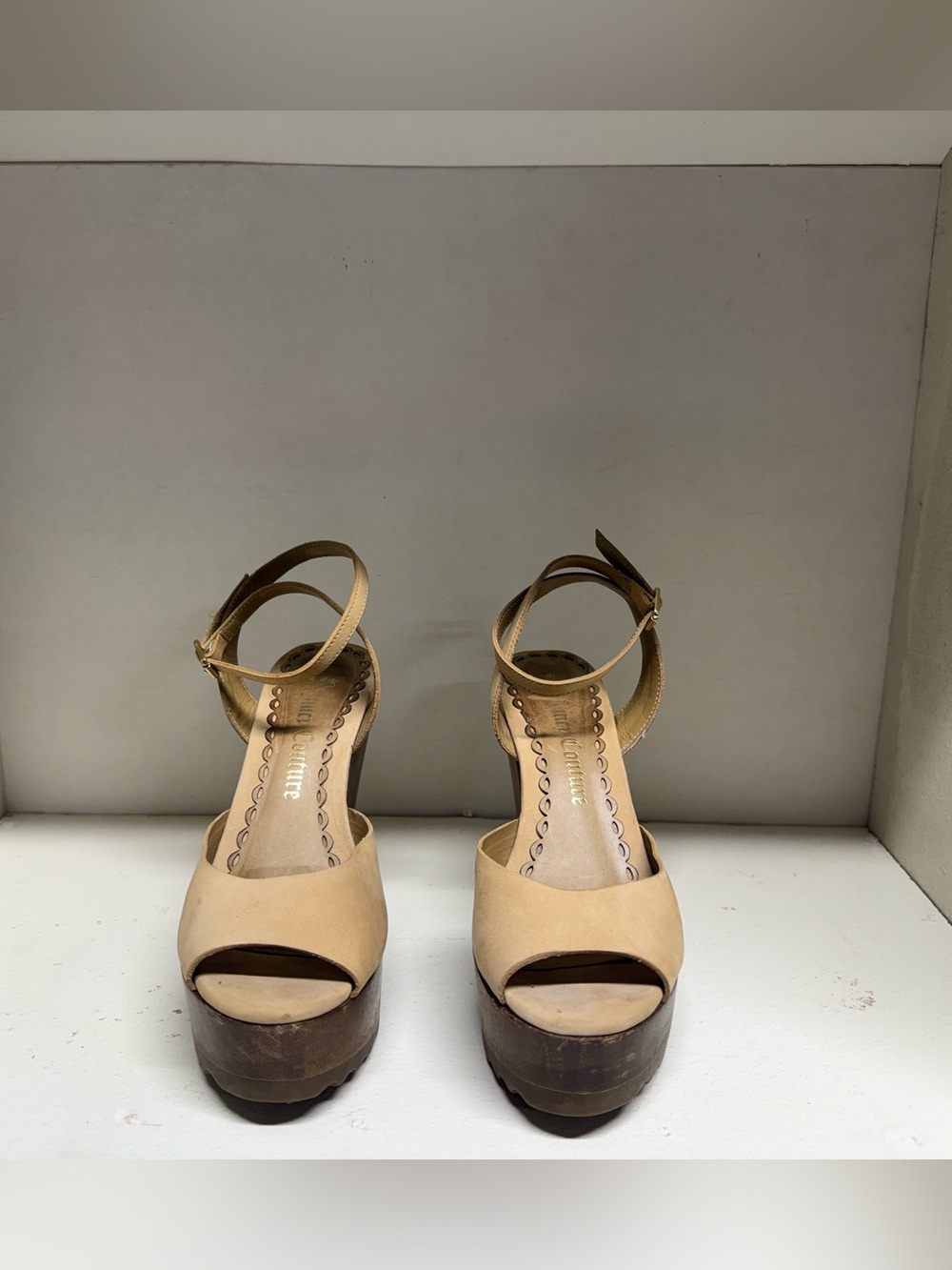 Juicy Couture Beige Platform Sandals with wedge heel and Ankle Strap